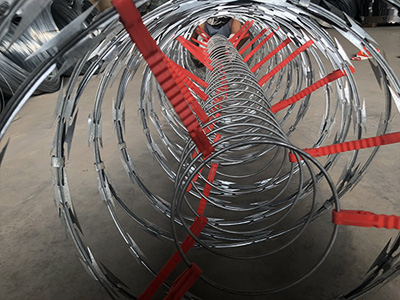 fence swing gates