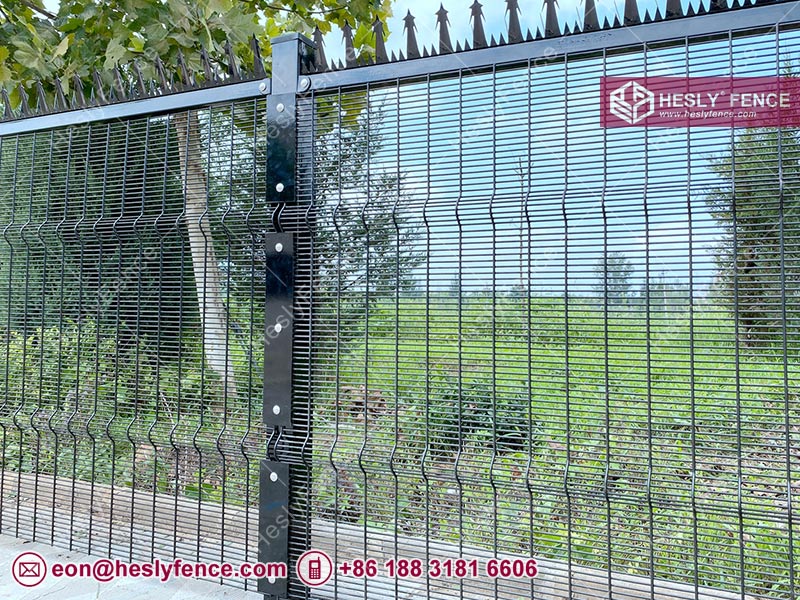 anti climb welded mesh fence