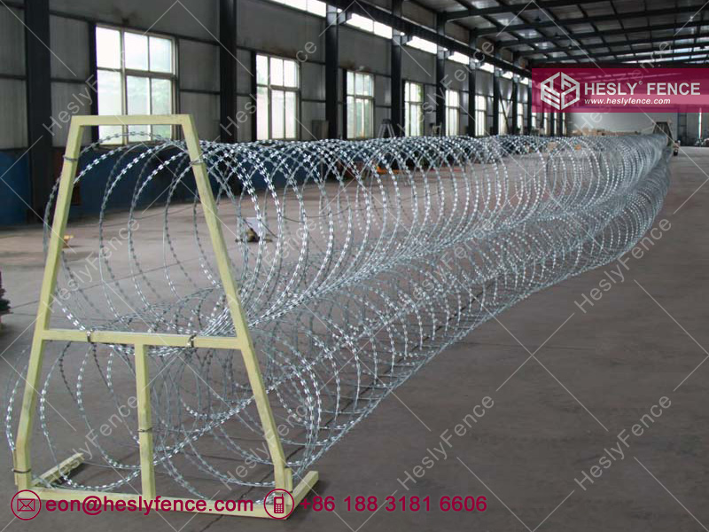 Mobile Security Razor Barrier Trailer China exporter