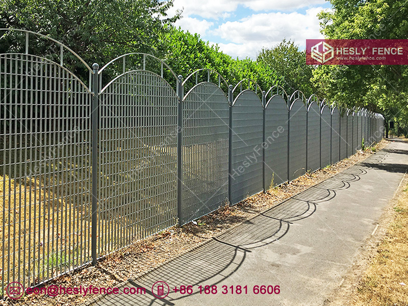 metal grating fencing China supplier